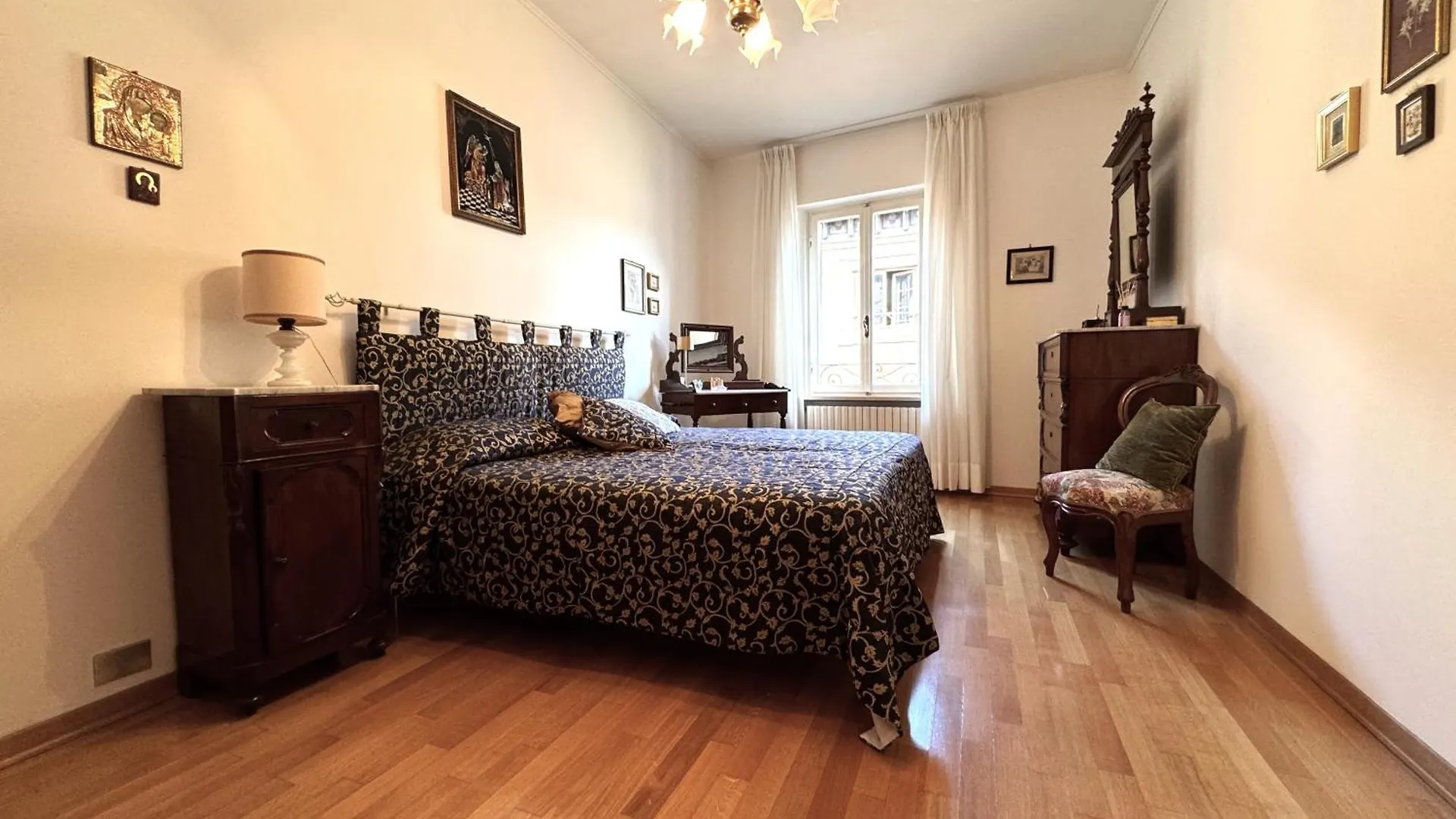 Via Del Poggio Apartment With A Big Terrace Siena
